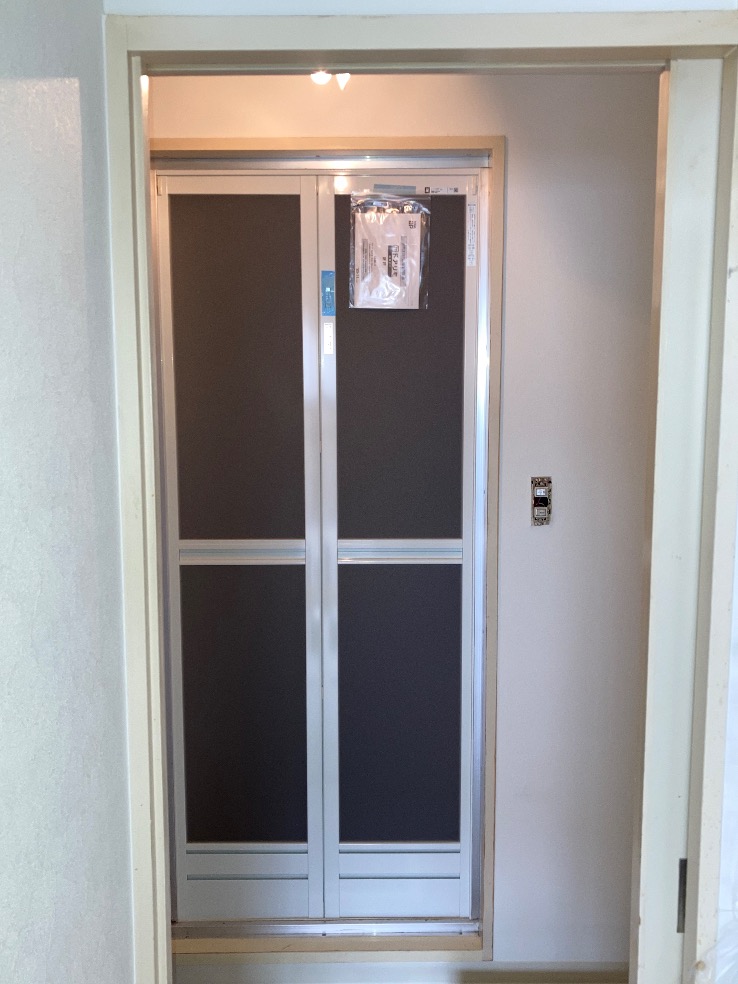 マドアーズ！沖縄（浴室ドアカバー）03