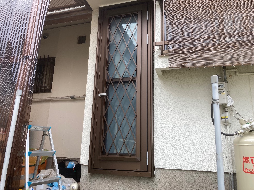 マドアーズ！沖縄（ドアカバー）02